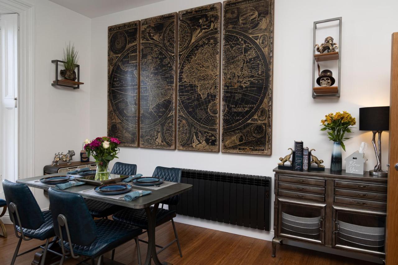 Sapphire Seas Whitby Apartment Bagian luar foto